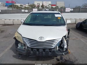 2011 Toyota Sienna