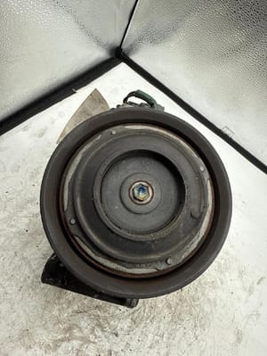 2014 Chrysler Charger Front Console