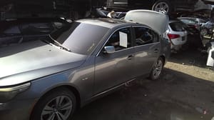 2010 BMW B528i