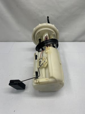 2010 Chrysler Avenger Fuel Pump