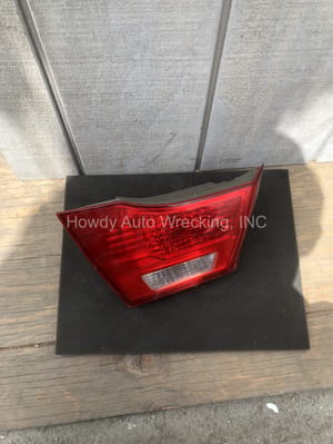 2010 Kia Optima Tail Light