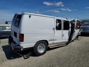 2004 Ford E-150