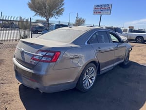 2013 Ford Taurus