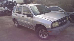 2001 Chevrolet Tracker