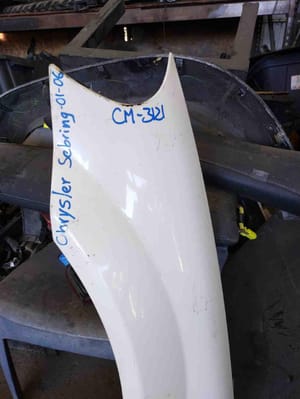 2005 Chrysler Sebring Fender