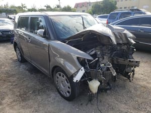 2015 Scion Xb