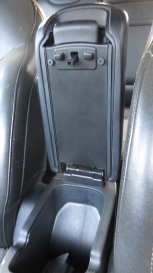 2020 Jeep Compass Console, Front