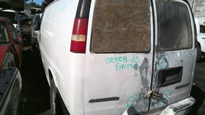 2003 GMC Expr25