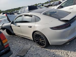 2017 Porsche Panamera
