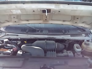 2013 Ford E-150 Engine