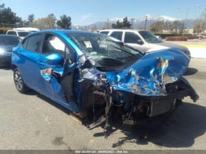 2021 Nissan Versa Strut
