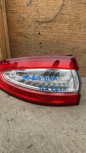 2016 Ford Fusion Tail Light