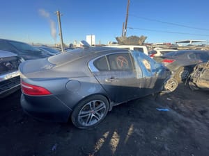 2017 Jaguar Xe