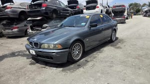 2002 BMW Bm530i