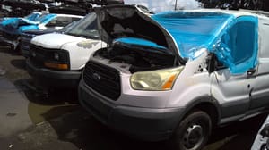 2015 Ford Tra250