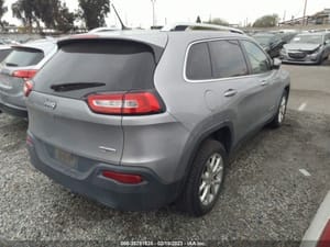 2016 Jeep Cherokee Catalytic Converter