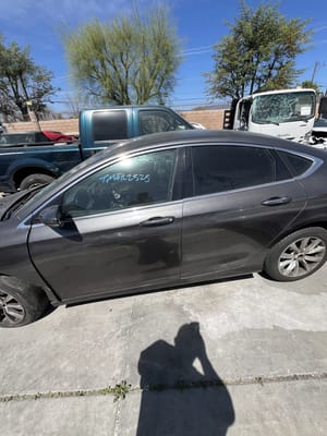 2015 Chrysler 200