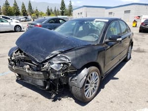 2010 Volvo S40