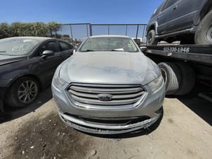 2015 Ford Taurus