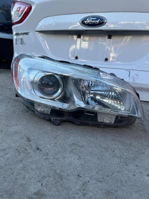 2016 Subaru Subwrx Headlight