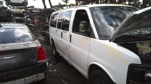 2003 GMC Expr15