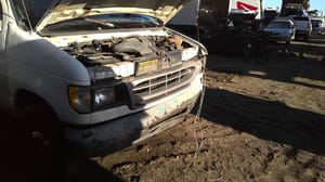 2000 Ford E-250