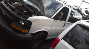2003 GMC Expr15