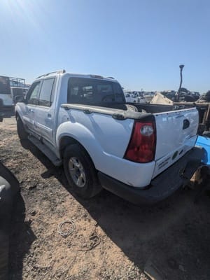 2000 Ford Explorer