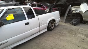 2000 GMC S10s15