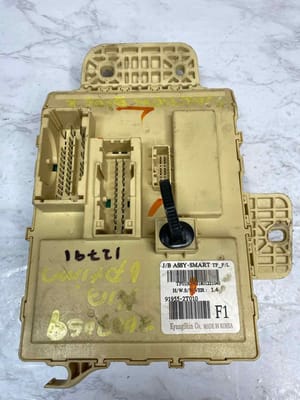 2015 Kia Optima Cabin Fuse Box