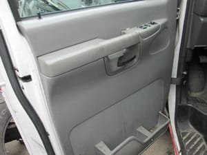 2003 Ford E-350