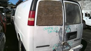 2003 GMC Expr25
