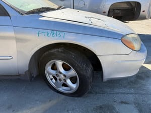 2003 Ford Taurus