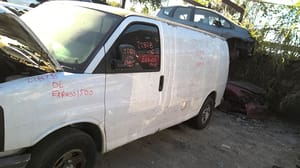 2006 GMC Expr15
