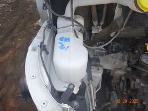 2022 Dodge ProMaster 2500 Washer Bottle