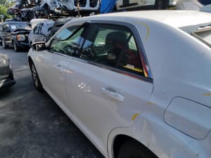 2016 Chrysler 300