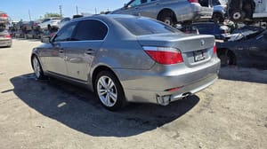 2010 BMW B528i Transfer Case