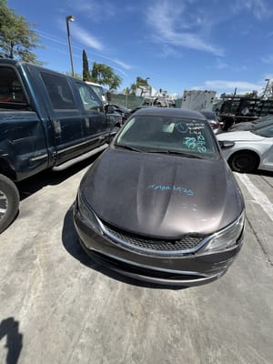 2015 Chrysler 200