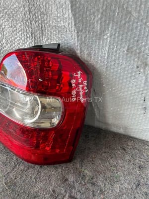 2005 Toyota Highlander Tail Lamp, Right