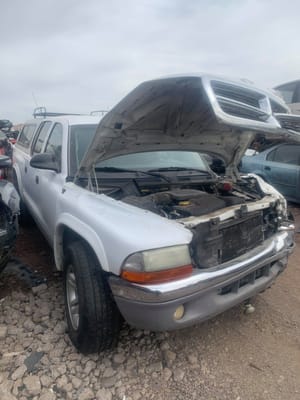 2003 Dodge Dakota