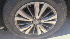 2017 Nissan Pathfinder Wheel