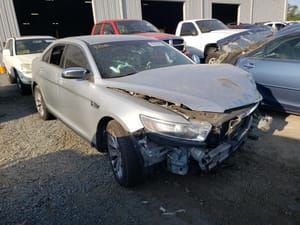 2019 Ford Taurus