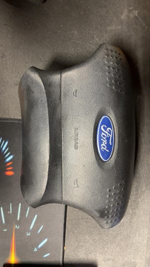 2005 Ford Ranger Airbag