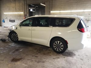 2022 Chrysler Pacifica Engine