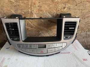 2011 Genesis Genesi Climate Control