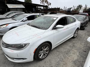 2016 Chrysler 200