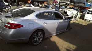 2011 Infiniti M37