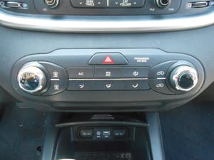 2016 Kia Sorento Temp Control