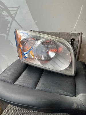 2012 Chrysler Caliber Headlight
