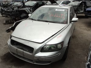 2004 Volvo S40